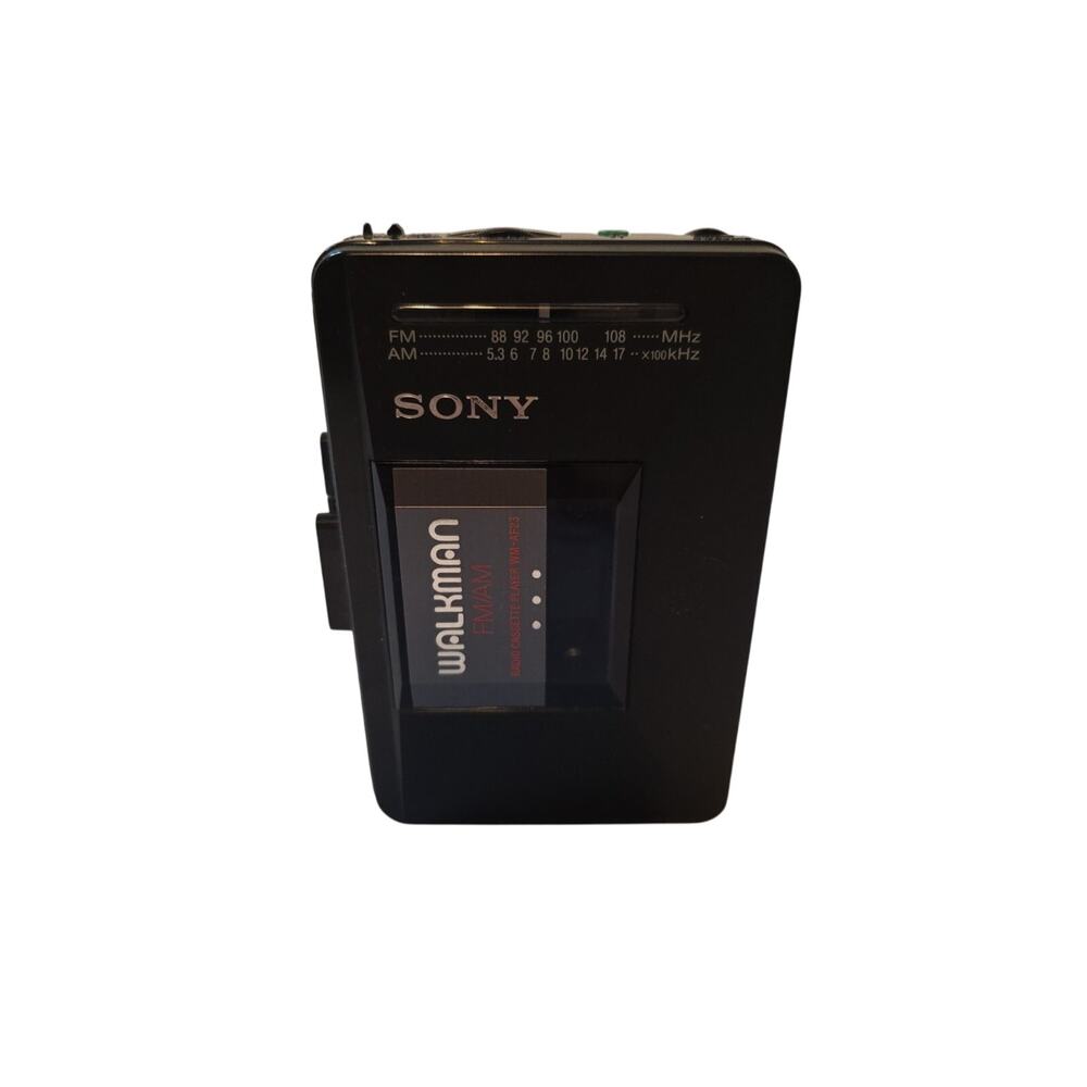 Sony Walkman WM-AF23 Cassette Player AM/FM Radio Radio Tested Cassette tested